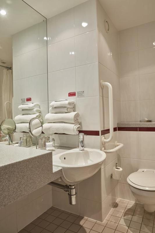 Hotel Plaza International Near Delhi Airport نيودلهي المظهر الخارجي الصورة